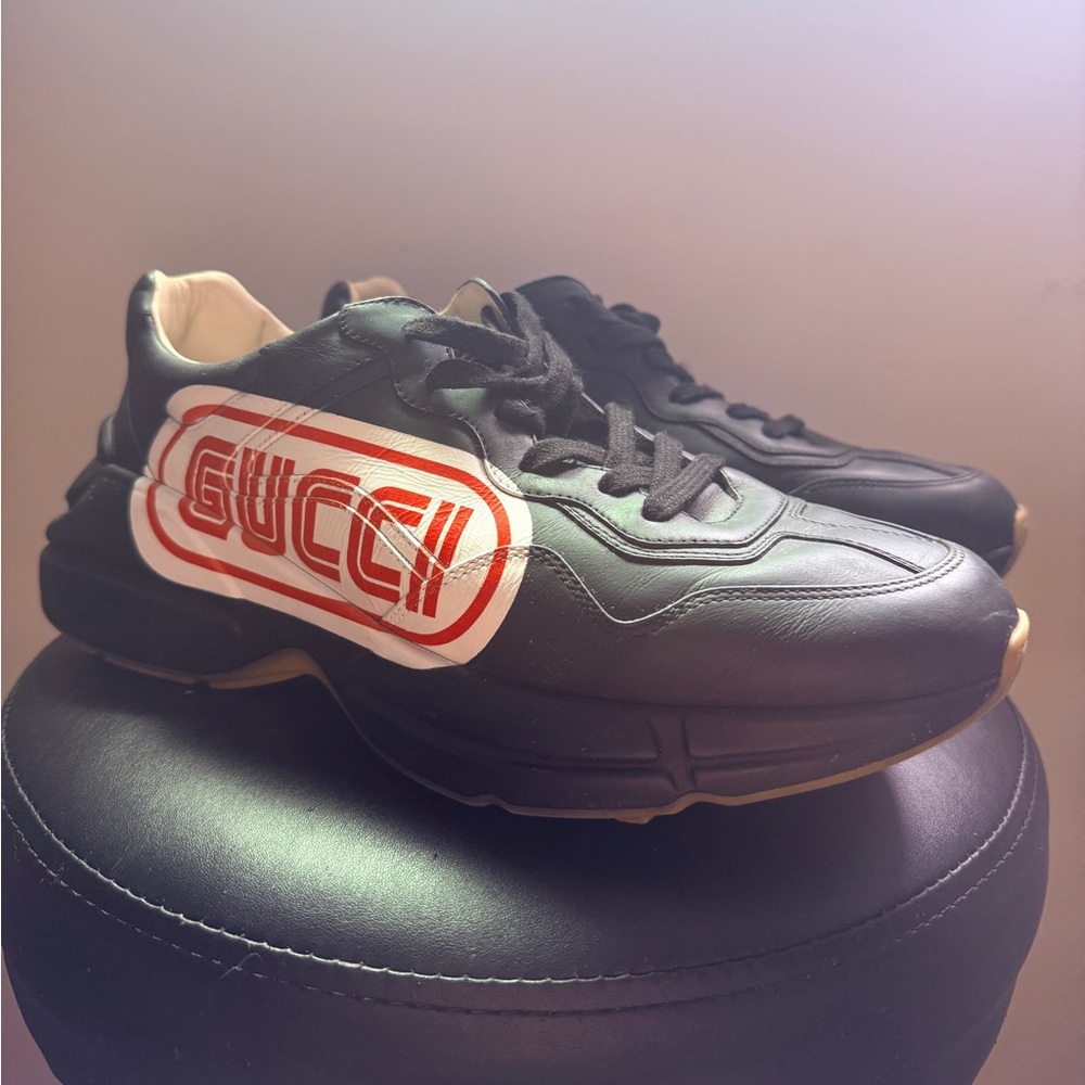 Men’s Gucci Rhyton Sneakers - BLK/WHT/RED - US Size 9
